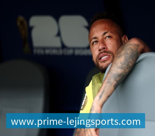 ESPN记者:皇马为琼阿梅尼标价9000万欧,今夏或出售他;邮报:曼联未来数月可能会和B费进行新合同谈判
